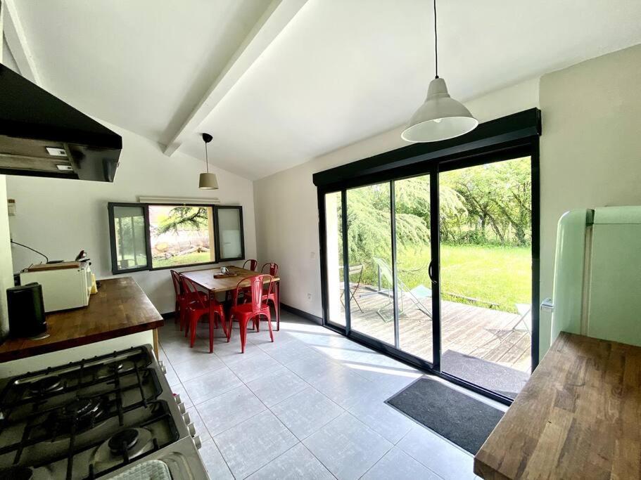 La Lande - Petite Maison Avec Jardin Vendat Eksteriør billede